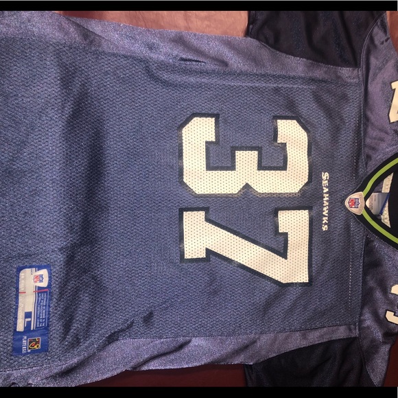 COPY - Real authentic Seahawks Shaun Alexander je… - Picture 2 of 5